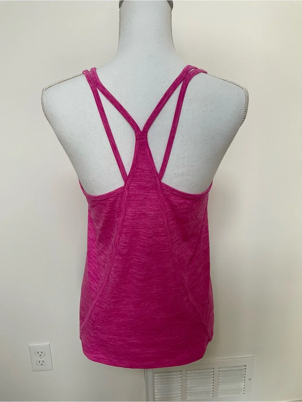 Layer 8 Double-Strap Heathered Fuchsia Tank - Picture 2 of 9
